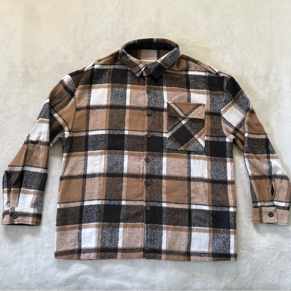 Manfinity Plaid Button Down - Picture 2 of 6